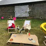 Siedlisko Barycz Kolonia, Dom Caloroczny Na Wylacznosc - 50 M2 6 Osobowy Z 2 Pokojami, Teren 2 Hektary Wsrod Lasow I Lak