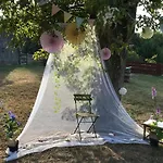 Siedlisko Barycz Kolonia, Dom Caloroczny Na Wylacznosc - 50 M2 6 Osobowy Z 2 Pokojami, Teren 2 Hektary Wsrod Lasow I Lak Zwolen (Zwolen)