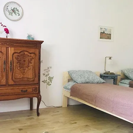 Siedlisko Barycz Kolonia, Dom Caloroczny Na Wylacznosc - 50 M2 6 Osobowy Z 2 Pokojami, Teren 2 Hektary Wsrod Lasow I Lak شقة Zwolen (Zwolen)
