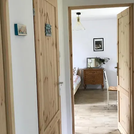 Lägenhet Siedlisko Barycz Kolonia, Dom Caloroczny Na Wylacznosc - 50 M2 6 Osobowy Z 2 Pokojami, Teren 2 Hektary Wsrod Lasow I Lak