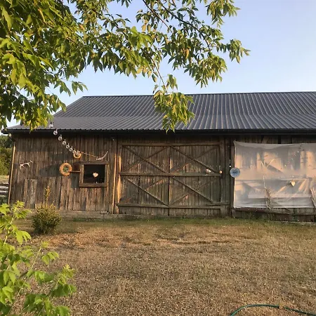 דירה Siedlisko Barycz Kolonia, Dom Caloroczny Na Wylacznosc - 50 M2 6 Osobowy Z 2 Pokojami, Teren 2 Hektary Wsrod Lasow I Lak Zwolen (Zwolen)