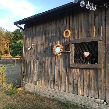 Siedlisko Barycz Kolonia, Dom Caloroczny Na Wylacznosc - 50 M2 6 Osobowy Z 2 Pokojami, Teren 2 Hektary Wsrod Lasow I Lak * Zwolen (Zwolen)