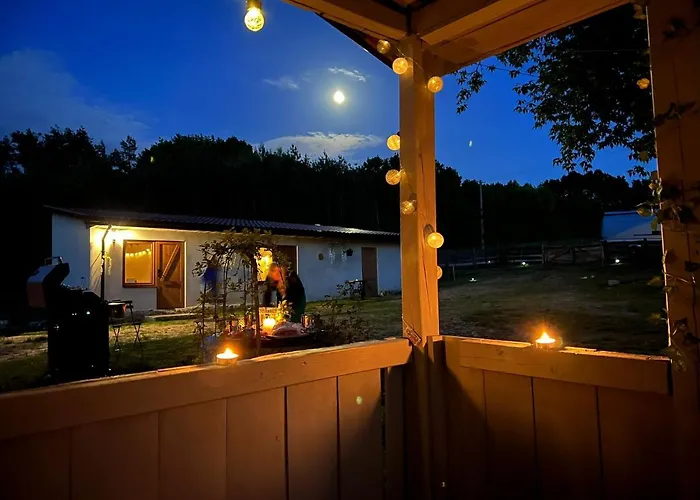 Siedlisko Barycz Kolonia, Dom Caloroczny Na Wylacznosc - 50 M2 6 Osobowy Z 2 Pokojami, Teren 2 Hektary Wsrod Lasow I Lak *