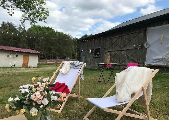 Siedlisko Barycz Kolonia, Dom Caloroczny Na Wylacznosc - 50 M2 6 Osobowy Z 2 Pokojami, Teren 2 Hektary Wsrod Lasow I Lak