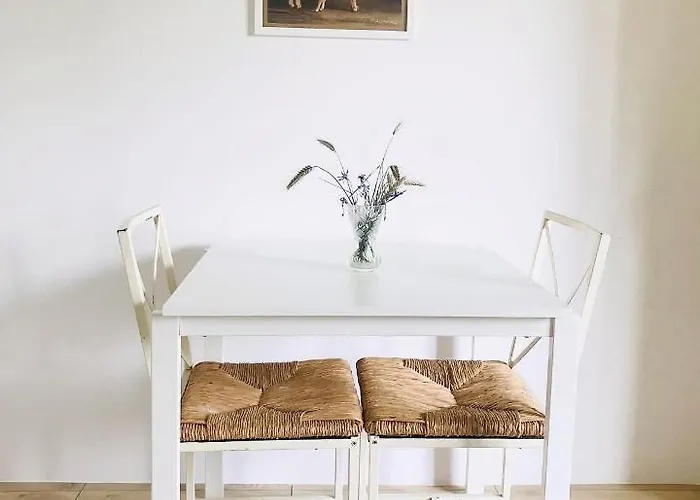 Siedlisko Barycz Kolonia, Dom Caloroczny Na Wylacznosc - 50 M2 6 Osobowy Z 2 Pokojami, Teren 2 Hektary Wsrod Lasow I Lak * Zwolen (Zwolen)