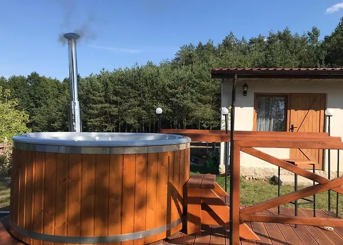 Siedlisko Barycz Kolonia, Dom Caloroczny Na Wylacznosc - 50 M2 6 Osobowy Z 2 Pokojami, Teren 2 Hektary Wsrod Lasow I Lak * Zwolen (Zwolen)