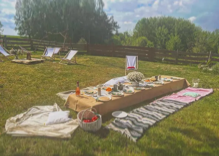 Siedlisko Barycz Kolonia, Dom Caloroczny Na Wylacznosc - 50 M2 6 Osobowy Z 2 Pokojami, Teren 2 Hektary Wsrod Lasow I Lak *